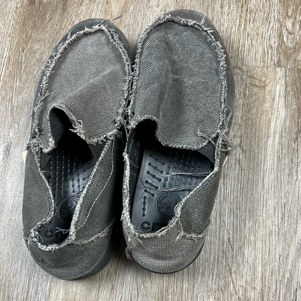 Gray slip on canvas men’s crocs size 9